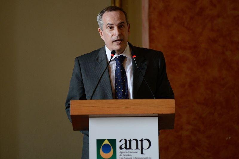 Diretor da ANP, D&eacute;cio Oddone, afirmou que medidas possuem apoio da maioria dos brasileiros