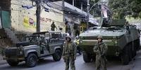 Ministro da Defesa afirma que situação na favela do Rio está estabilizada