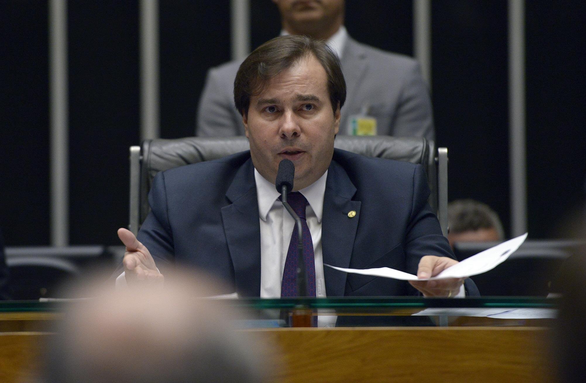 Presidente da C&acirc;mara afirma que manter&aacute; neutralidade na tramita&ccedil;&atilde;o da segunda den&uacute;ncia contra Temer na Casa