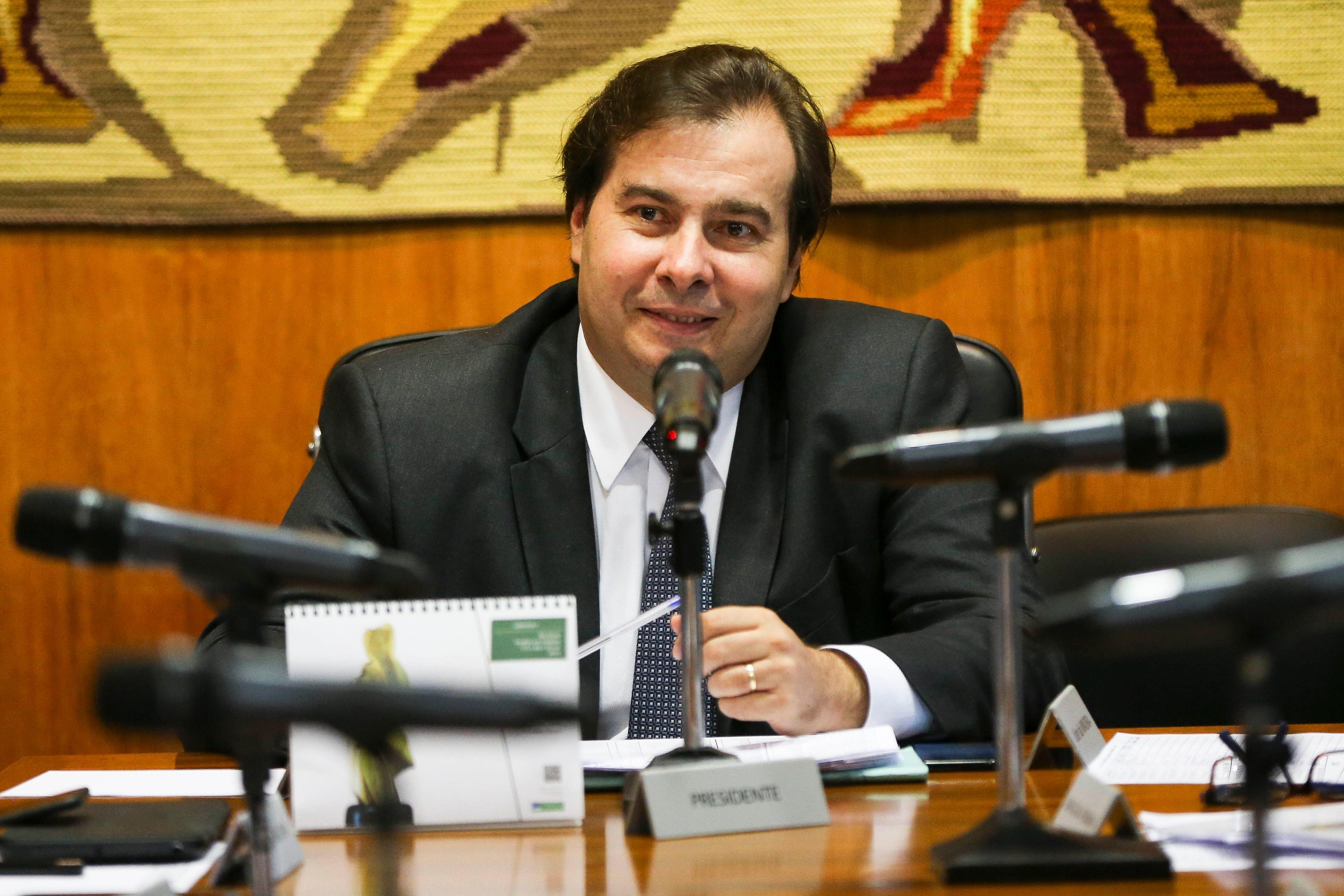 Maia diz que n&atilde;o ser&aacute; "f&aacute;cil nem simples" aprovar Reforma da Previd&ecirc;ncia 