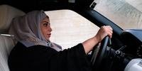 Universidade saudita abrirá autoescola para mulheres