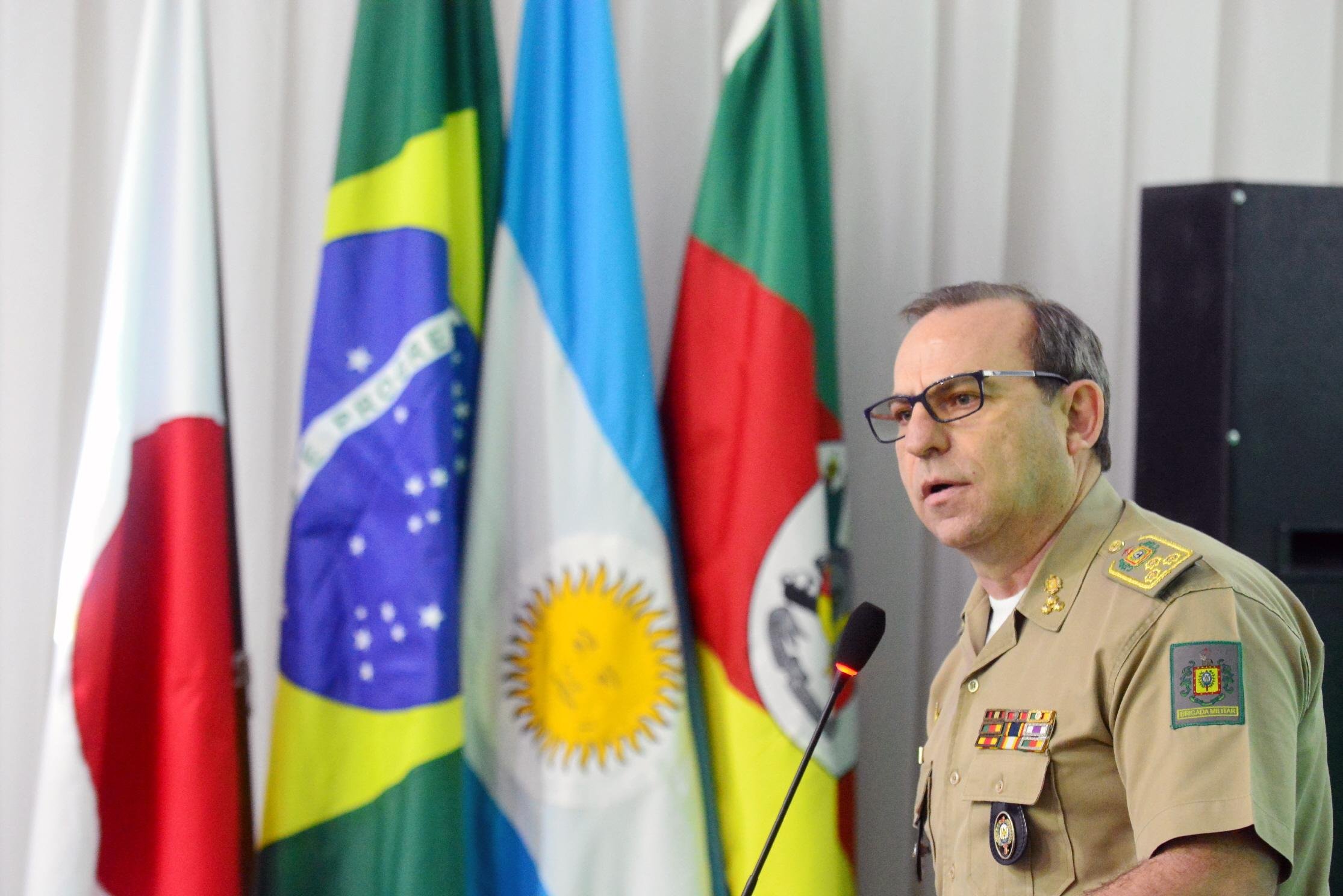 Semin&aacute;rio discute o policiamento comunit&aacute;rio