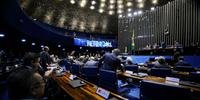 Senado decide sobre afastamento de Aécio determinado pelo STF 