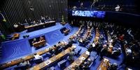 Senado adia para 17 de outubro votação sobre afastamento de Aécio