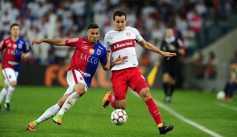 Inter criou pouco e perdeu para o Paran&aacute; em Curitiba