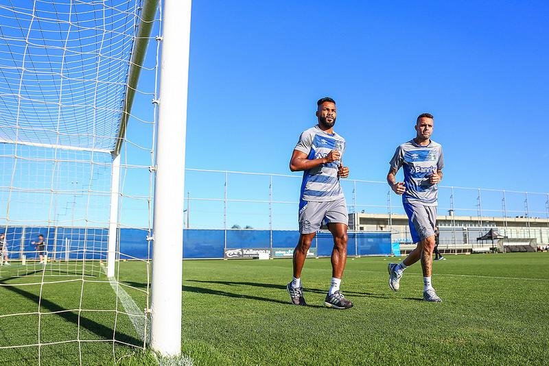 Luan fez trabalhos sob comando da fisioterapia nesta quarta