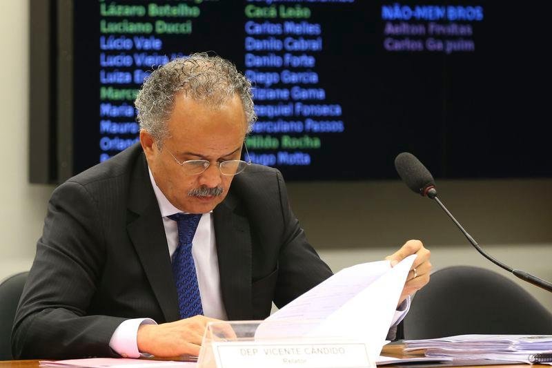 Parlamentares aprovaram na quarta-feira projeto que disponibilizar&aacute; recursos compostos