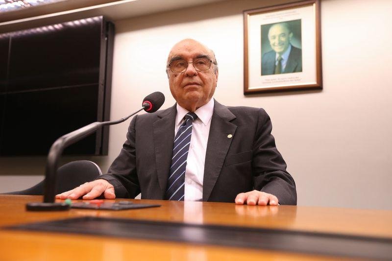 Bonif&aacute;cio Andrada promete entregar parecer da defesa de Temer na semana que vem