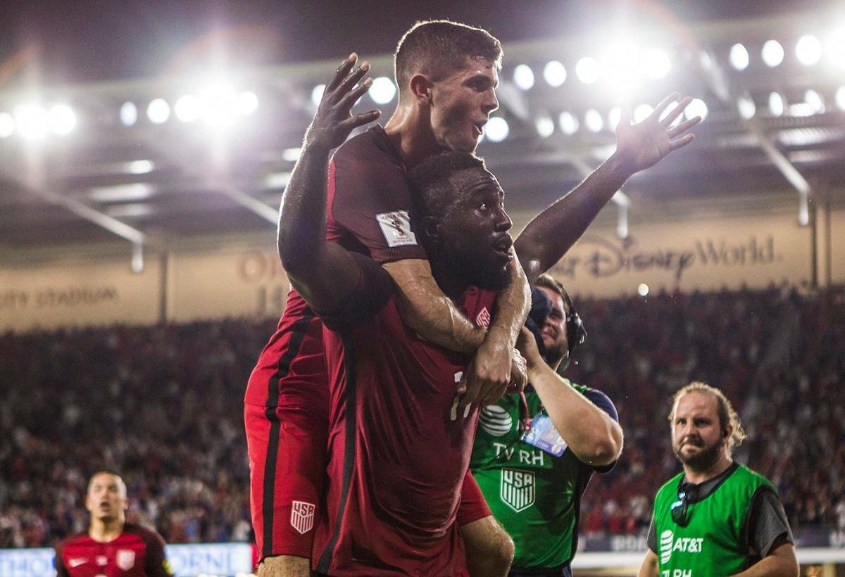 Altidore comandou a goleada que deixa norte-americanos a uma vit&oacute;ria da classifica&ccedil;&atilde;o