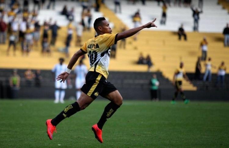 Crici&uacute;ma confirma boa fase na S&eacute;rie B e ganha do Londrina de virada