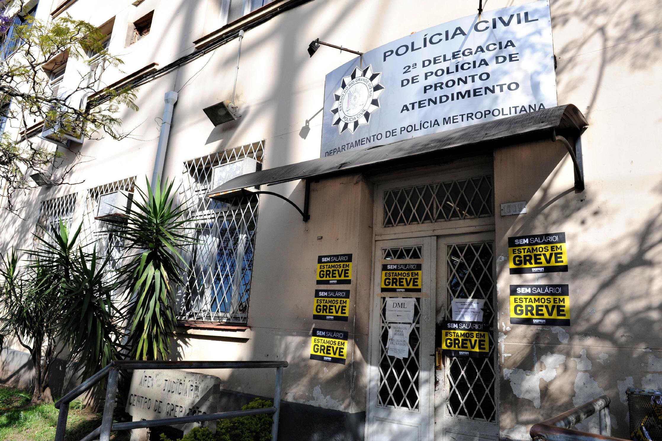 Determina&ccedil;&atilde;o do sindicato &eacute; para que n&atilde;o circulem viaturas e n&atilde;o ocorram cumprimentos de mandados