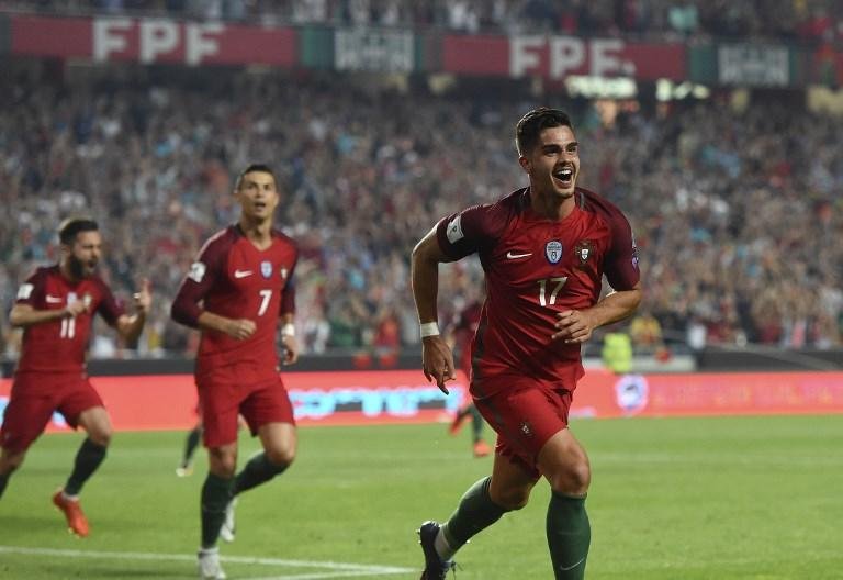Portugal venceu a Su&iacute;&ccedil;a e garantiu vaga na Copa