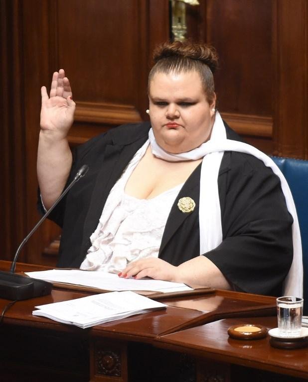Michelle Su&aacute;rez tamb&eacute;m foi a primeira pessoa trans do pa&iacute;s a obter um t&iacute;tulo universit&aacute;rio