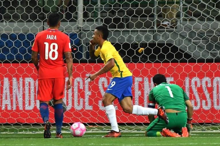 Sele&ccedil;&atilde;o aplicou 3 a 0 que tirou os atuais bicampe&otilde;es da Copa Am&eacute;rica do Mundial na R&uacute;ssia