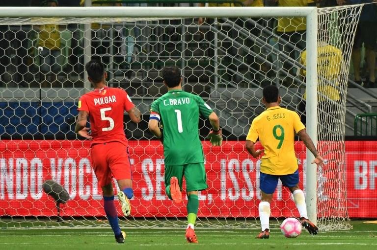 Esposa de goleiro chileno criticou jogadores da sele&ccedil;&atilde;o