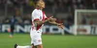 Guerrero marcou gol decisivo para classificação do Peru