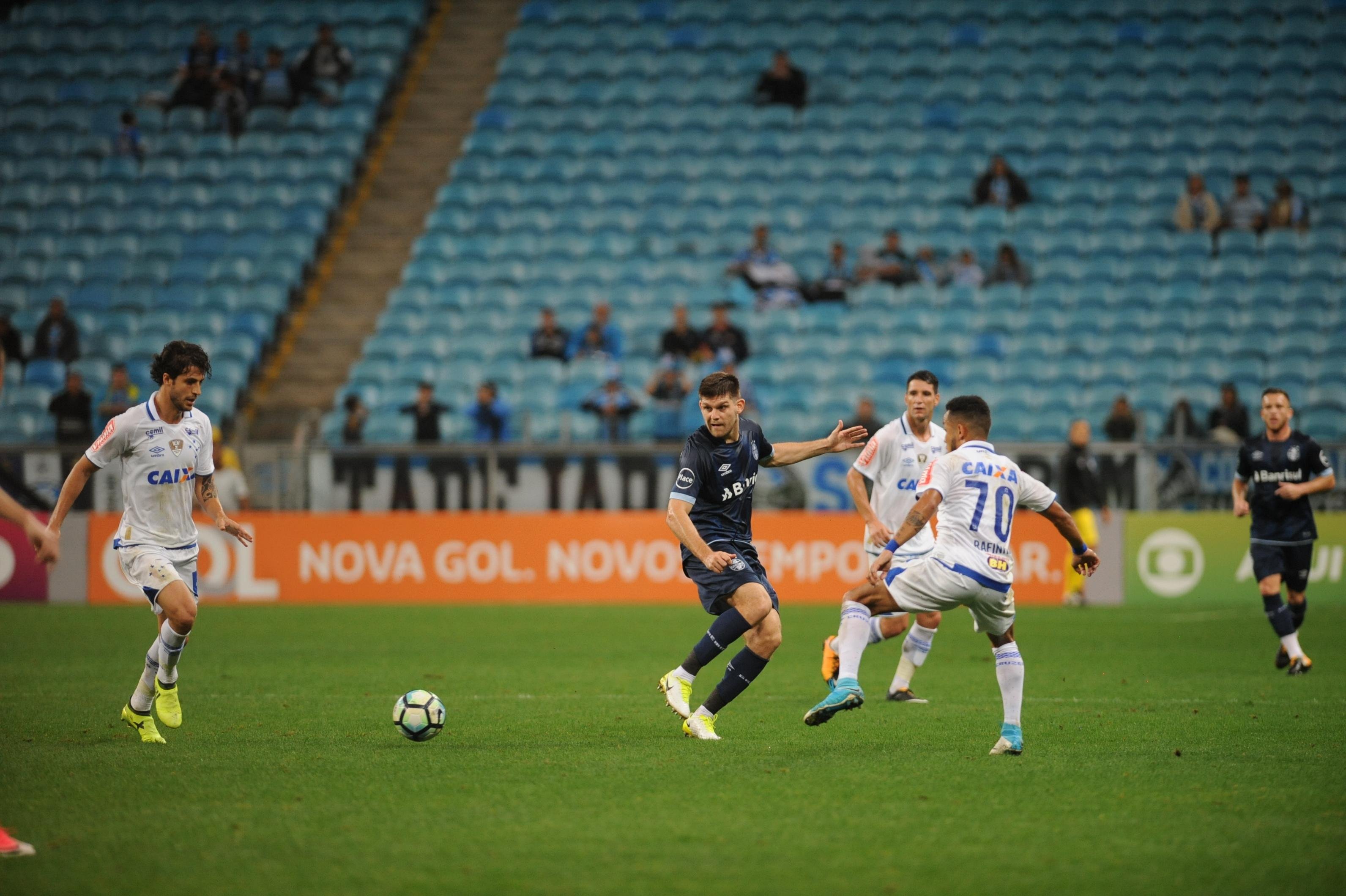 Diante do Cruzeiro, Gr&ecirc;mio perdeu a nona partida pelo Brasileir&atilde;o