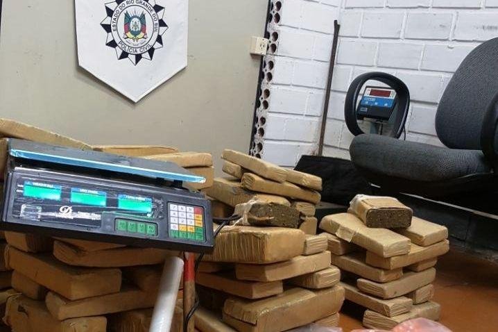 50 quilos de maconha foram apreendidos em dep&oacute;sito no bairro Canudos, em Novo Hamburgo