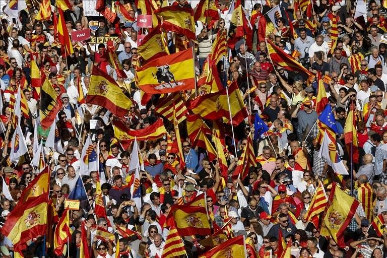 Os dois est&atilde;o em novo impasse ap&oacute;s regi&atilde;o separatista decidir em plebiscito declarar independ&ecirc;ncia