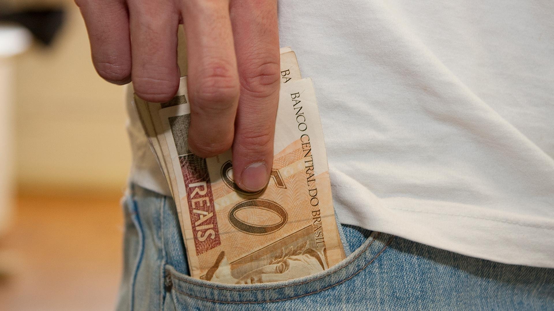 Em 2016, 15,5 milh&otilde;es de brasileiros tinham abonos do PIS/Pasep a receber e n&atilde;o fizeram a retirada do abono