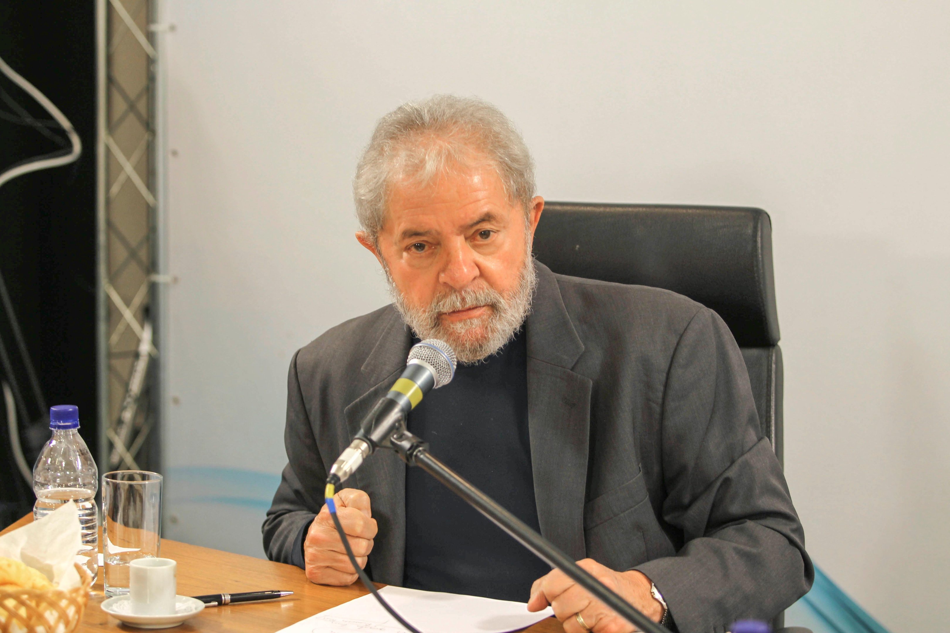 Moro d&aacute; 48 horas a Lula para entregar originais dos recibos