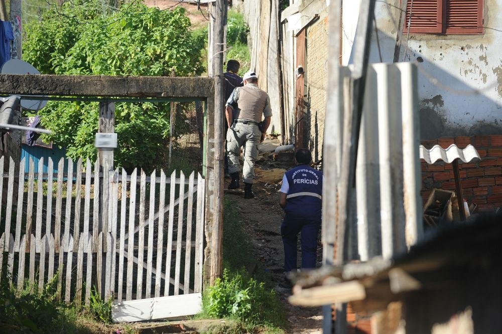 Homem foi retirado de casa por quatro homens que se identificaram como policiais