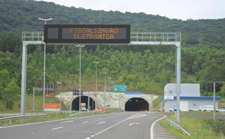 T&uacute;neis da BR 101 podem fechar em dezembro