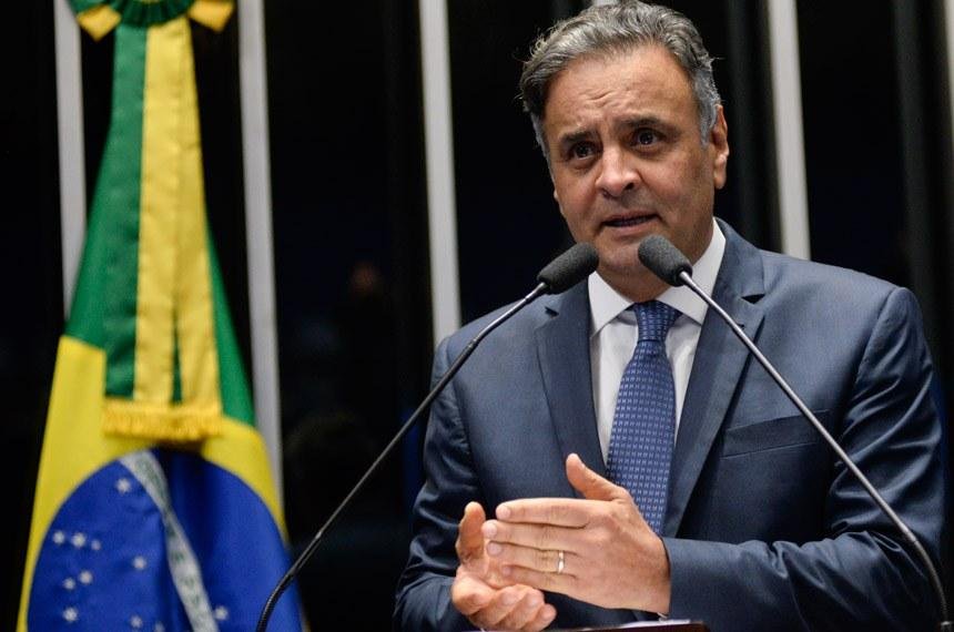 Vota&ccedil;&atilde;o sobre afastamento de A&eacute;cio ser&aacute; aberta