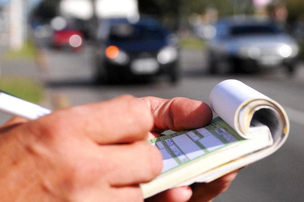 Multas de tr&acirc;nsito poder&atilde;o ser pagas com d&eacute;bito ou parceladas no cr&eacute;dito