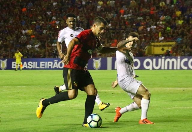 Time santista empatou com o Sport por 1 a 1, no est&aacute;dio da Ilha do Retiro