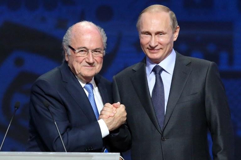 Ex-presidente da Fifa ir&aacute; &agrave; Copa da R&uacute;ssia "convidado por Putin"