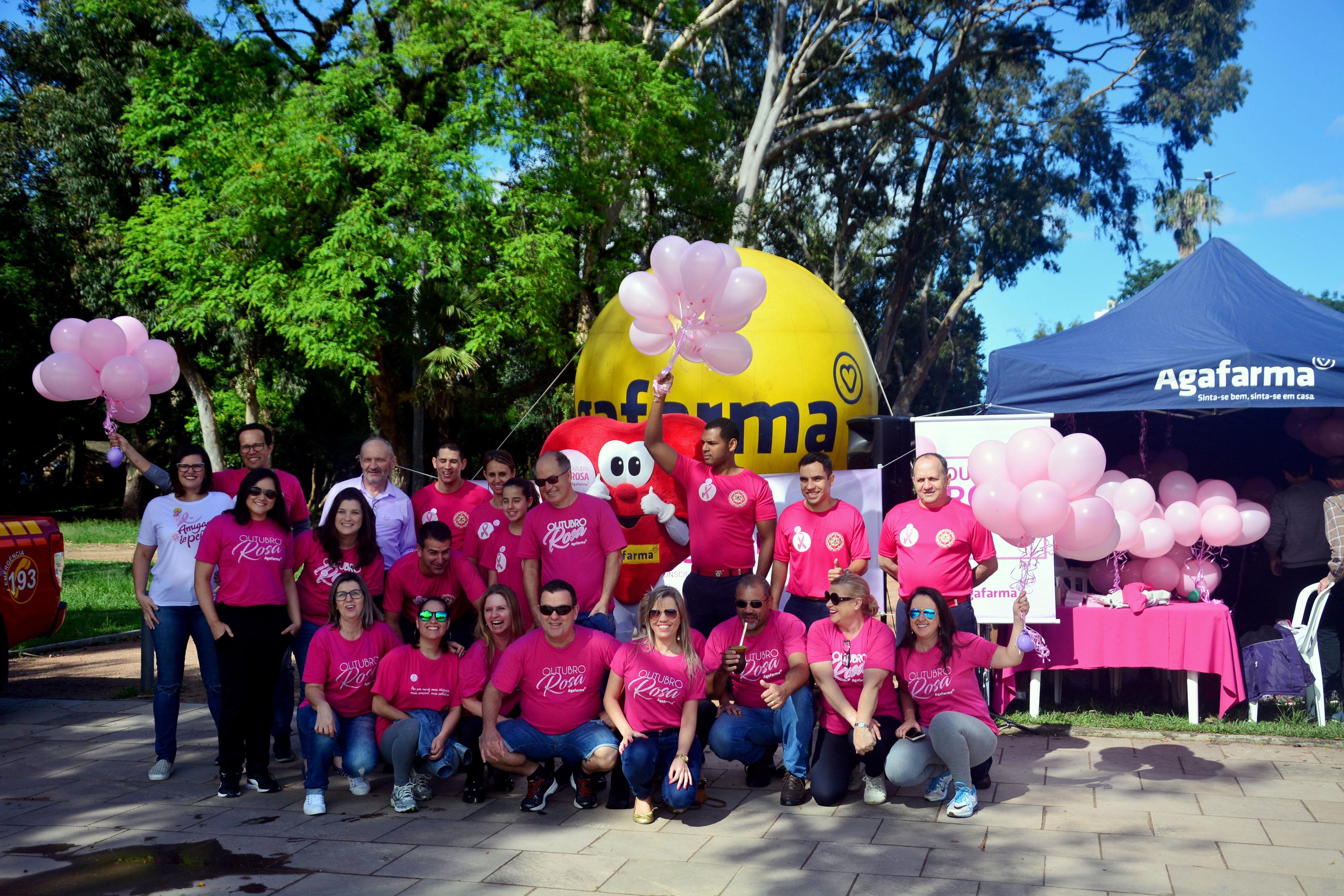 Caminhada em Porto Alegre chama aten&ccedil;&atilde;o para a preven&ccedil;&atilde;o do c&acirc;ncer de mama