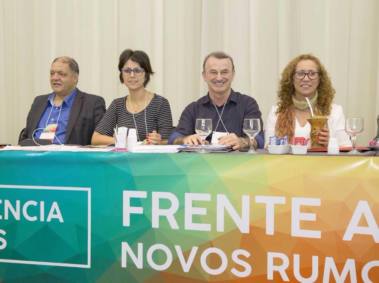 PC do B decide por candidatura pr&oacute;pria ao Piratini em 2018