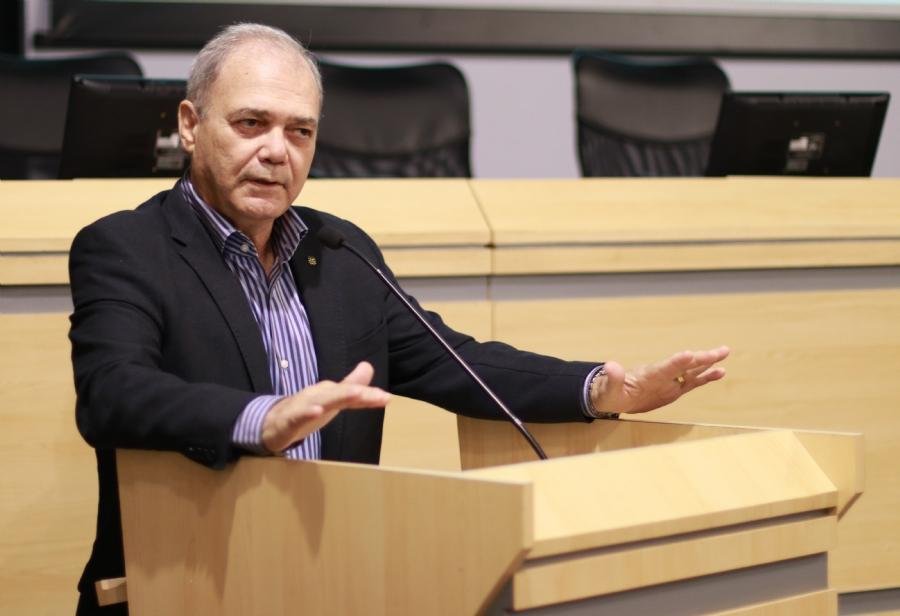 &Oacute;rg&atilde;o projeta entrega de R$ 95 milh&otilde;es a 34 confedera&ccedil;&otilde;es no ano que vem