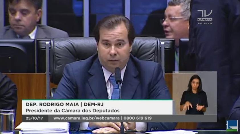 C&acirc;mara vota nesta quarta den&uacute;ncia contra Michel Temer e ministros	