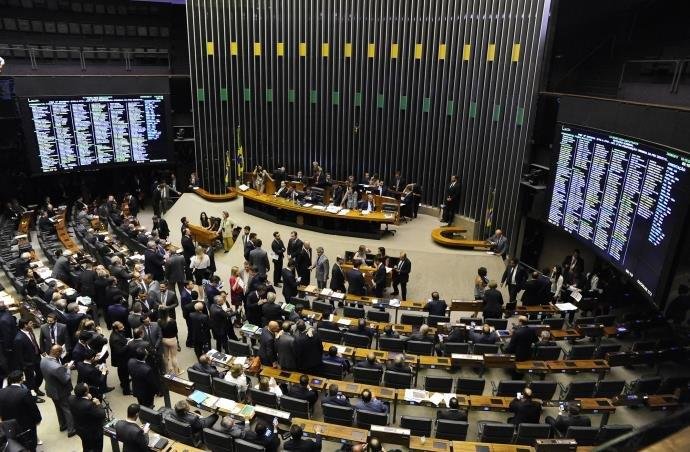 Governo j&aacute; planeja retomar Reforma da Previd&ecirc;ncia depois de vota&ccedil;&atilde;o da den&uacute;ncia