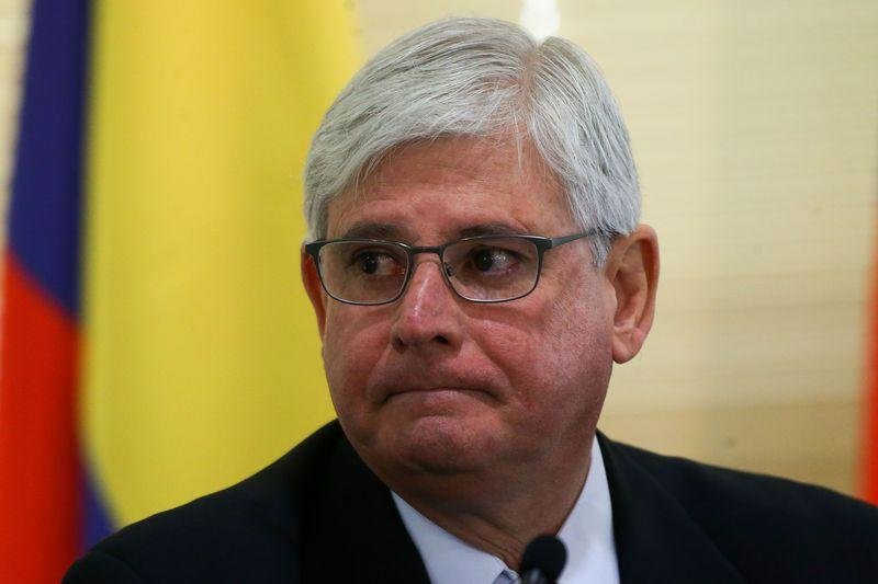 Defensores mostram registros do di&aacute;logo entre o chefe de gabinete do ex-procurador e agente da pol&iacute;cia