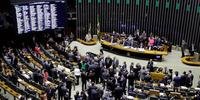 Maioria da bancada gaúcha vota pelo prosseguimento da denúncia contra Temer