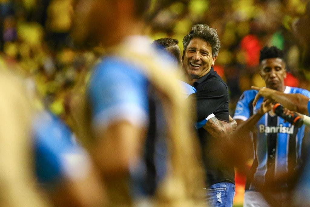T&eacute;cnico exaltou volta do "futebol que encanta", mas alertou que vaga na final n&atilde;o est&aacute; garantida