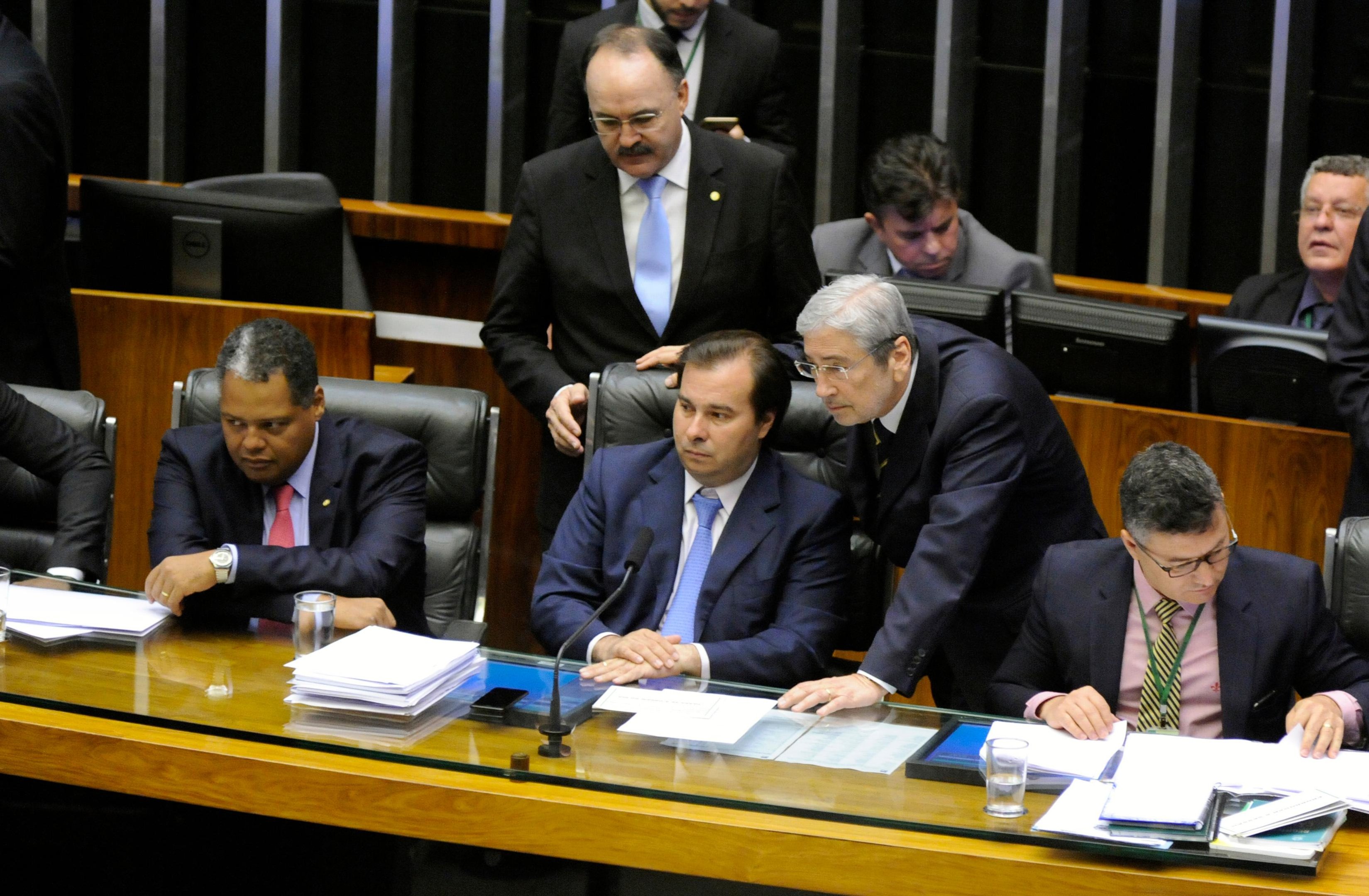 Imbassahy foi escalado por Temer v&aacute;rias vezes, nas &uacute;ltimas semanas, para acalmar Maia, que disse ser v&iacute;tima de "intrigas