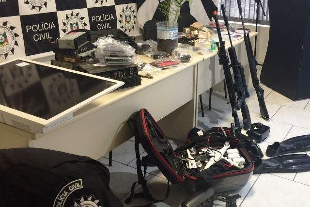 Ao todo, 21 pessoas foram presas na opera&ccedil;&atilde;o da Pol&iacute;cia Civil