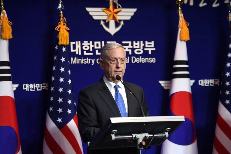 Secret&aacute;rio americano da Defesa, James Mattis, concedeu coletiva em Seul
