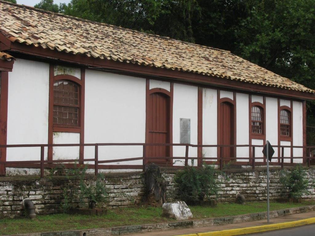 Casa do Imigrante est&aacute; fechada para visita&ccedil;&atilde;o h&aacute; quatro anos por conta de danos estruturais