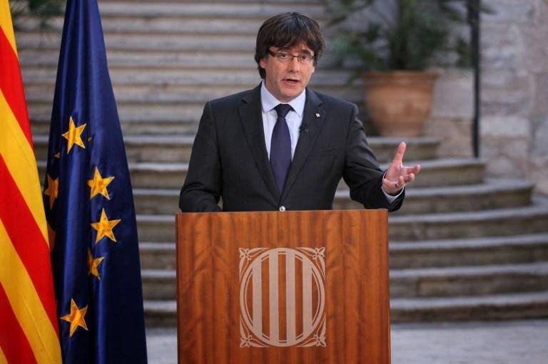 Separatista Carles Puigdemont pediu que cidad&atilde;os oponham &agrave; aplica&ccedil;&atilde;o do artigo 155 da Constitui&ccedil;&atilde;o espanhola