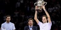 Federer chegou ao 95º título na ATP e o oitavo na sua cidade