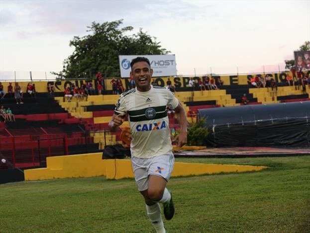 Com jogo fraco, coxa-branca venceu de virada por 4 a 3