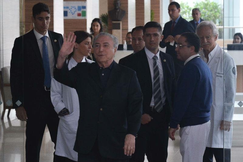 Ao sair, Temer disse que "foi tudo bem"