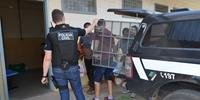 Cerca de 51 presos seguem em viaturas e delegacias de Porto Alegre, Região Metropolitana e Vale do Sinos