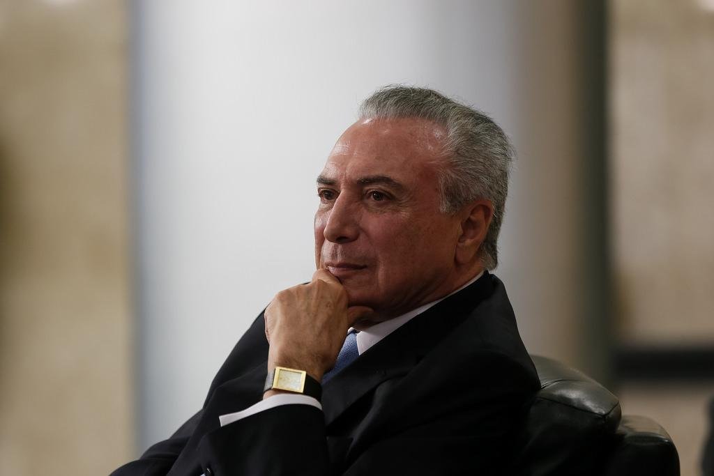 Ex-senador Jos&eacute; An&iacute;bal elogiou disposi&ccedil;&atilde;o do presidente ap&oacute;s cirurgia urol&oacute;gica