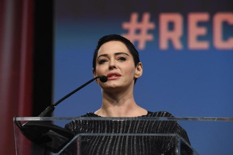 Rose McGowan tem mandado de pris&atilde;o expedido por pol&iacute;cia dos EUA